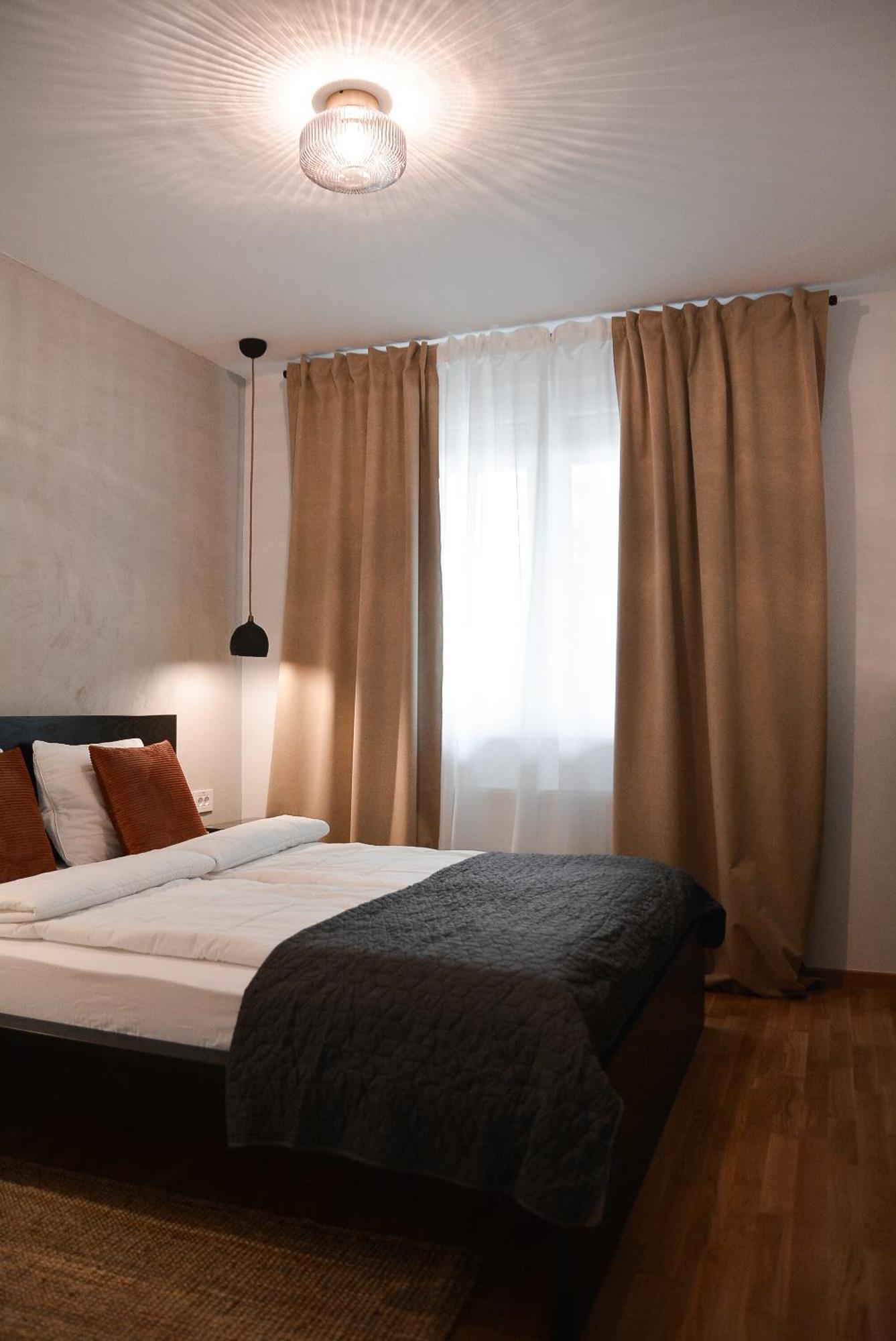 Crown Apartment 3 スボティツァ エクステリア 写真